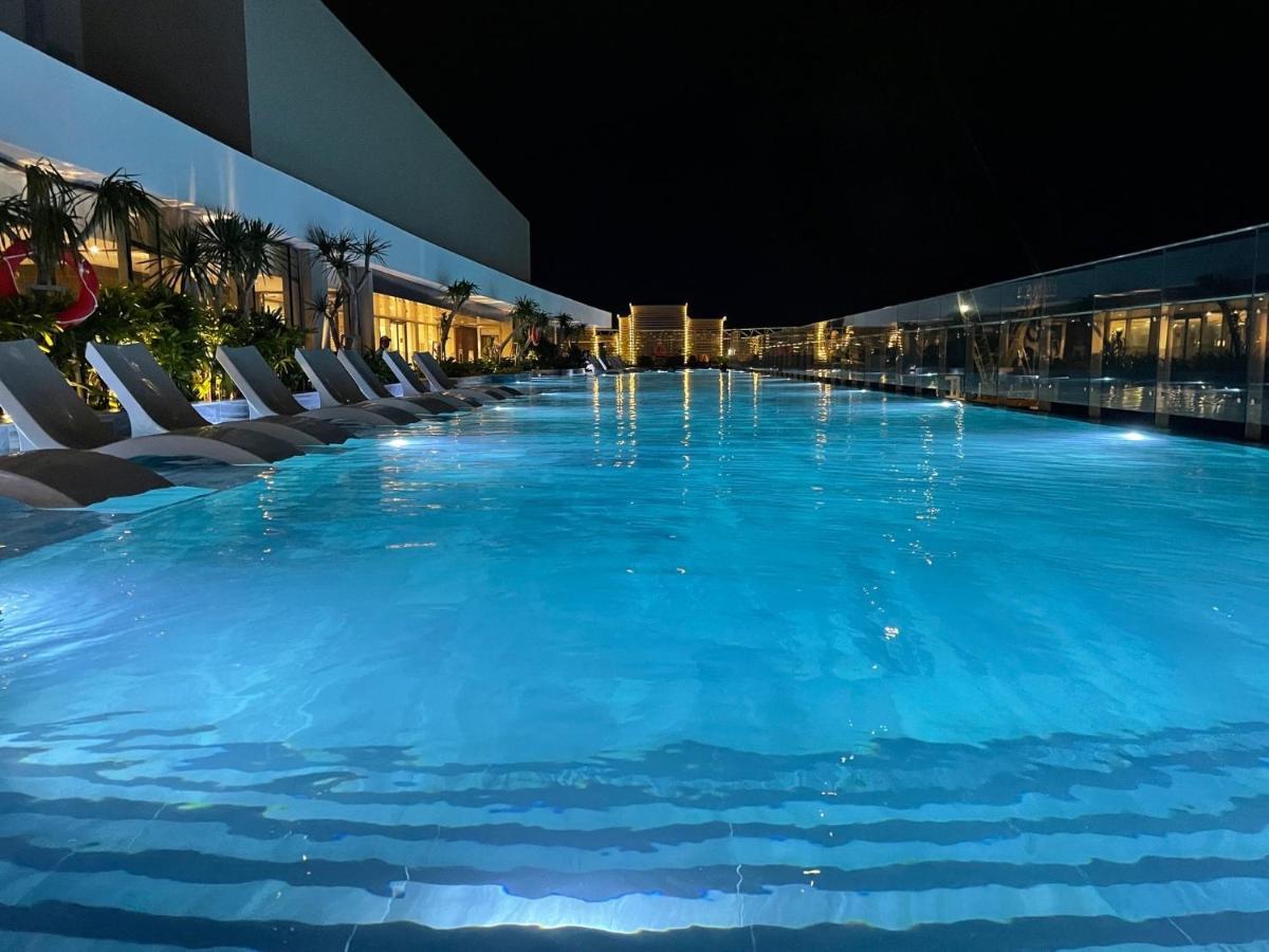 Lux Condotel - The Song Вунгтау Экстерьер фото